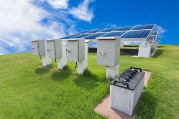 How to Efficiently Charge Lithium-ion Battery with Solar Panels?